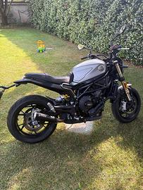 MOTO BENELLI LEONCINO