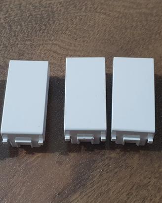 5 Copriforo bianco 14041 Vimar Plana