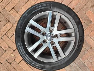 4 cerchi originali VW  16 poll Cleveland + gomme