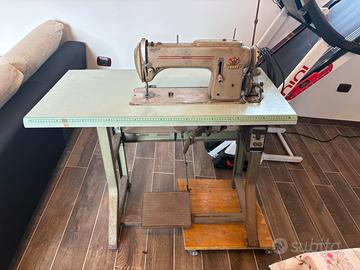 Macchina da cucire pfaff rettilinea