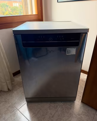 Lavastoviglie Whirpool