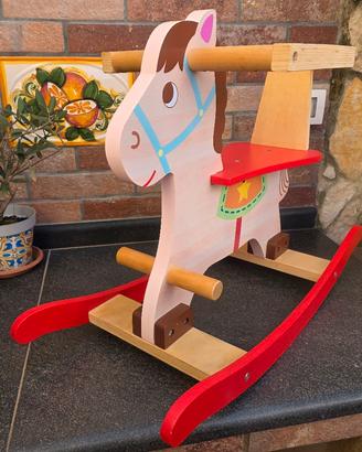 Cavalluccio a dondolo in legno