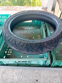 Gomma Anteriore del motorino yamaha 250 misura 120