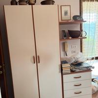 Armadio, cassettiera e mensole