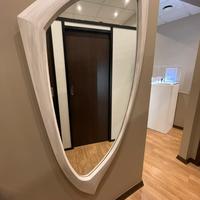 SPECCHIO BIANCO CON CORNICE IN LEGNO