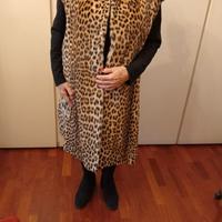 pelliccia Leopardo smanicata
