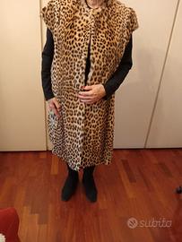 pelliccia Leopardo smanicata