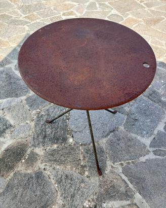 Tavolino vintage da giardino in ferro