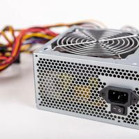 ALIMENTATORE PER PC 680 WTT