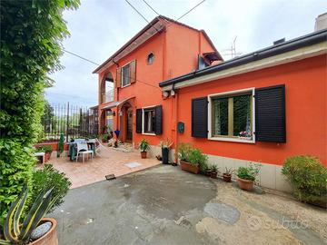 CASA INDIPENDENTE CON SECONDA ABITAZIONE ANNESSA!