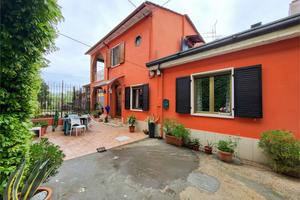 CASA INDIPENDENTE CON SECONDA ABITAZIONE ANNESSA!