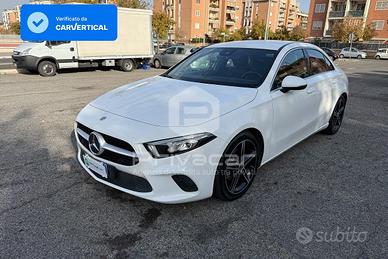 MERCEDES A 180 d Automatic Premium