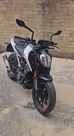 KTM Duke 390
