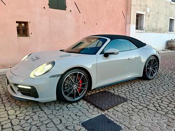 PORSCHE 911 CARRERA S