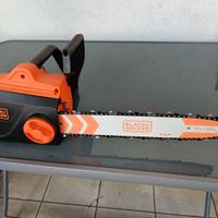Black+Decker Motosega nuova e olio