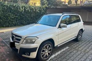 2008 Mercedes 320 GLK CDI (motore da sistemare)