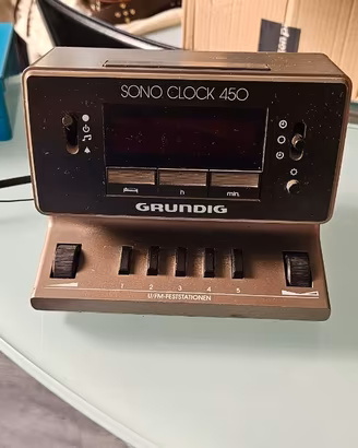 Radiosveglia Grundig Sono Clock 450 vintage anni '