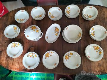 Servito MONOPOLI Fiori 36 piatti + accessori