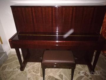 Pianoforte verticale