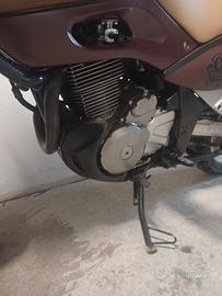 Suzuki freewind 650