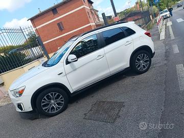 Mitsubishi ASX 1.6 DI-D 114 CV 2WD Instyle Panoram