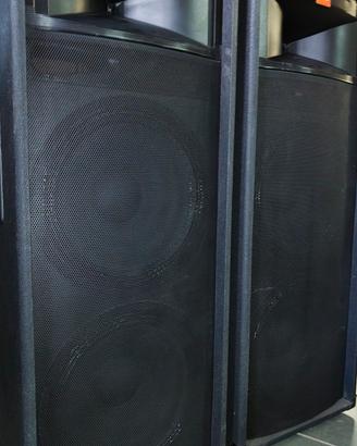 impianto JBL 2 satelliti 15" e 2 subwoofer 18 "