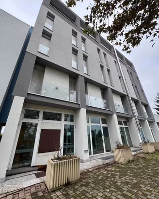 Immobile di 170 m² con 3 locali a Collecchio