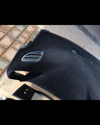 Floccatura cruscotti e interni auto