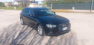 AUDI A4 4ª serie - 2012