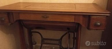 Macchina da cucire NAUMANN primi 900