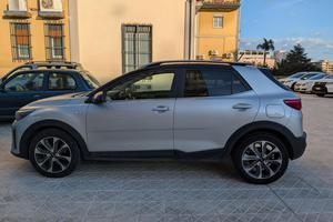 KIA STONIK UNICOPROPRIETARIO 24000km poss finanz.