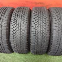 215 65 17 Gomme Invernali Bridges 95-99% 215 65R17