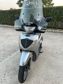 Honda sh 150 i
