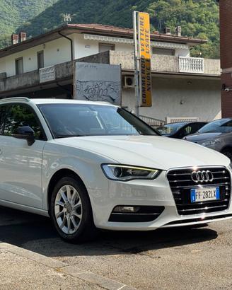 Audi A3 SPB 1.6 TDI Sport - SENSORI PER IL PARCHEG