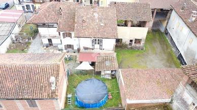 CASA SEMINDIPENDENTE A CERRIONE