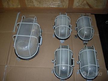 PLAFONIERE IN ALLUMINNIO E RIFLETTORE IN VETRO