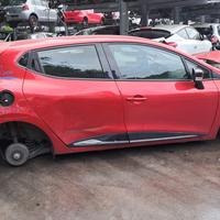 RENAULT CLIO 2013 SOLO PER RICAMBI