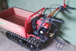 Motocarriola motozappa