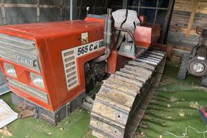 Trattore cingolato Fiat 565 + accessori