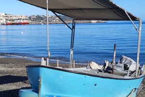 Gozzo resinato, motore VM, posto barca spiaggia