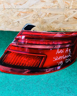 Fanale posteriore destro Audi A3 Sport Back