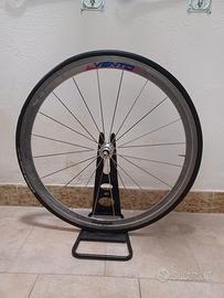 RUOTA ANTERIORE CAMPAGNOLO VENTO