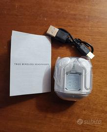 Auricolari TWS wireless con custodia trasparente