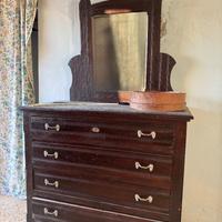 Cassettiera con specchio vintage