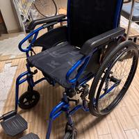 Carrozzina per anziani