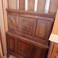 coppia di lettini in legno