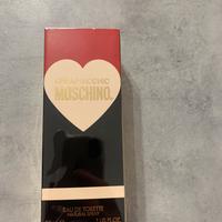 Profumo donna Moschino Cheapandchic
