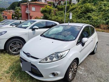 Fiesta 2010 Titanium 1.4 16v + GPL