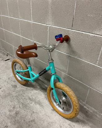 Bici Veloretti senza pedali color verde acqua