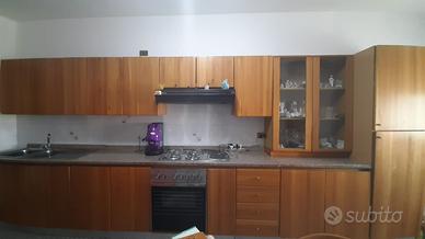 CUCINA COMPONIBILE MT 5 LINEARI